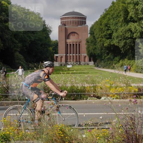 14.09.2025 - Stadtparktriathlon Michael Burmester http://msf.ph/oto/8905357 14.09.2025 12:16:50 Radfahren 1129, 1172, 1203, 1210, 1211, 1281 meine-sportfotos.de