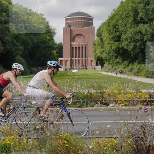 14.09.2025 - Stadtparktriathlon Michael Burmester http://msf.ph/oto/8905364 14.09.2025 12:17:13 Radfahren 1158, 1173, 1175, 1239, 1249, 1261, 1306 meine-sportfotos.de