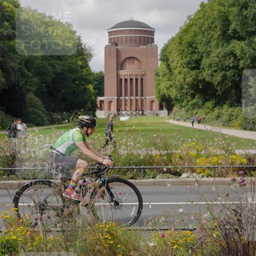 14.09.2025 - Stadtparktriathlon Michael Burmester http://msf.ph/oto/8905365 14.09.2025 12:17:14 Radfahren 1158, 1173, 1175, 1249, 1261, 1306 meine-sportfotos.de