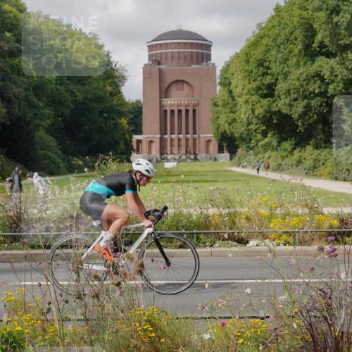 14.09.2025 - Stadtparktriathlon Michael Burmester http://msf.ph/oto/8905366 14.09.2025 12:17:19 Radfahren 1175, 1219, 1249, 1261 meine-sportfotos.de