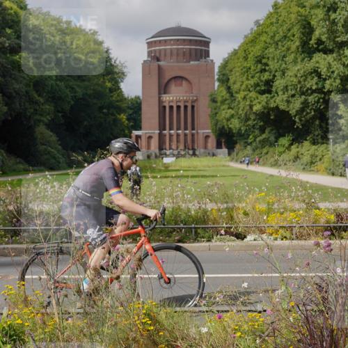 14.09.2025 - Stadtparktriathlon Michael Burmester http://msf.ph/oto/8905370 14.09.2025 12:17:31 Radfahren 1096, 1148, 1255, 1317 meine-sportfotos.de
