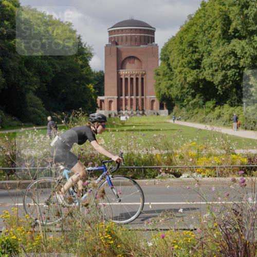 14.09.2025 - Stadtparktriathlon Michael Burmester http://msf.ph/oto/8905377 14.09.2025 12:17:55 Radfahren 1133, 1141, 1149, 1200, 1205, 1215, 1220, 1310 meine-sportfotos.de