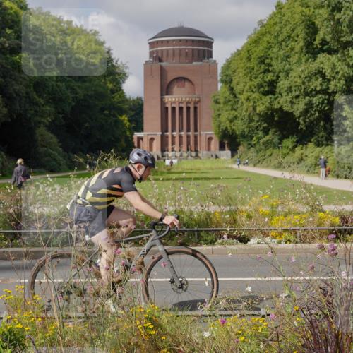 14.09.2025 - Stadtparktriathlon Michael Burmester http://msf.ph/oto/8905379 14.09.2025 12:17:58 Radfahren 1133, 1141, 1149, 1200, 1215, 1310 meine-sportfotos.de