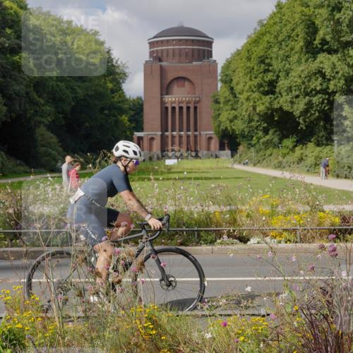 14.09.2025 - Stadtparktriathlon Michael Burmester http://msf.ph/oto/8905383 14.09.2025 12:18:14 Radfahren 1125, 1229, 1274 meine-sportfotos.de