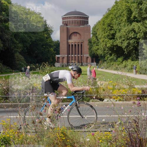 14.09.2025 - Stadtparktriathlon Michael Burmester http://msf.ph/oto/8905385 14.09.2025 12:18:19 Radfahren 1125, 1229, 1245, 1247, 1274, 1297 meine-sportfotos.de