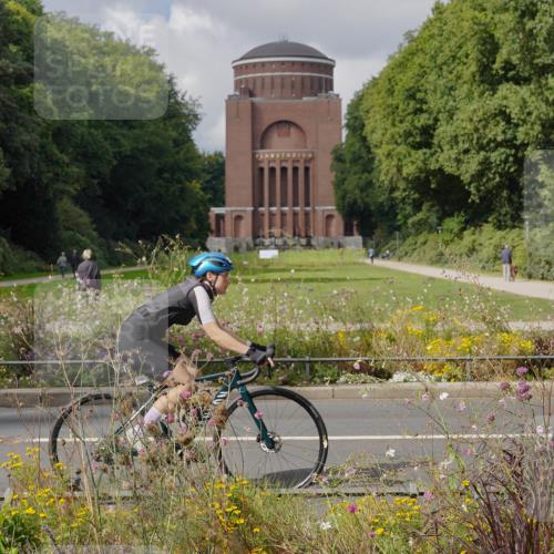 14.09.2025 - Stadtparktriathlon Michael Burmester http://msf.ph/oto/8905386 14.09.2025 12:18:25 Radfahren 1139, 1144, 1170, 1178, 1245, 1247, 1260, 1297 meine-sportfotos.de
