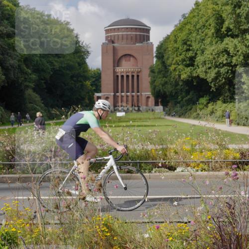 14.09.2025 - Stadtparktriathlon Michael Burmester http://msf.ph/oto/8905391 14.09.2025 12:18:32 Radfahren 1085, 1139, 1144, 1170, 1176, 1178, 1218, 1247, 1260, 1297 meine-sportfotos.de
