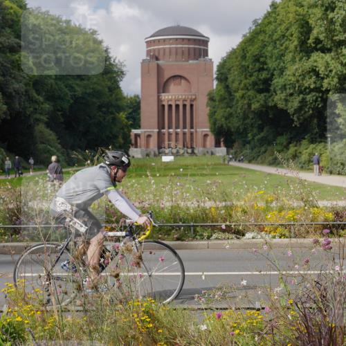 14.09.2025 - Stadtparktriathlon Michael Burmester http://msf.ph/oto/8905394 14.09.2025 12:18:35 Radfahren 1085, 1139, 1170, 1176, 1178, 1218, 1260, 1304 meine-sportfotos.de
