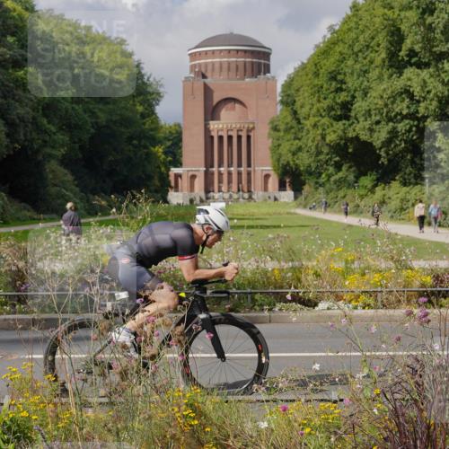 14.09.2025 - Stadtparktriathlon Michael Burmester http://msf.ph/oto/8905410 14.09.2025 12:19:42 Radfahren 1146, 1157, 1160, 1223, 1242, 1252, 1286, 1296 meine-sportfotos.de