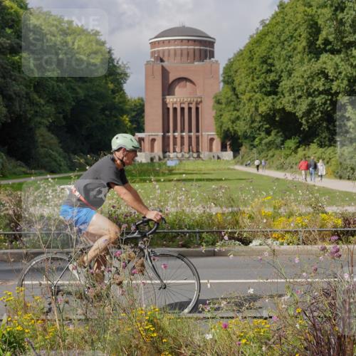 14.09.2025 - Stadtparktriathlon Michael Burmester http://msf.ph/oto/8905422 14.09.2025 12:20:36 Radfahren 1142, 1171, 1188, 1244 meine-sportfotos.de