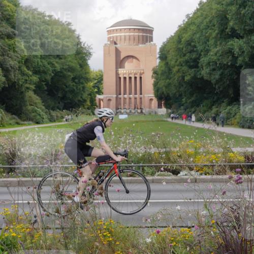 14.09.2025 - Stadtparktriathlon Michael Burmester http://msf.ph/oto/8905431 14.09.2025 12:21:09 Radfahren 1122, 1168, 1197, 1204, 1264, 1291, 1319 meine-sportfotos.de
