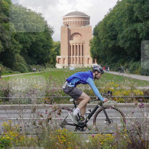 14.09.2025 - Stadtparktriathlon Michael Burmester http://msf.ph/oto/8905436 14.09.2025 12:21:21 Radfahren 1094, 1151, 1183, 1197, 1213, 1258, 1293, 1312, 1315 meine-sportfotos.de