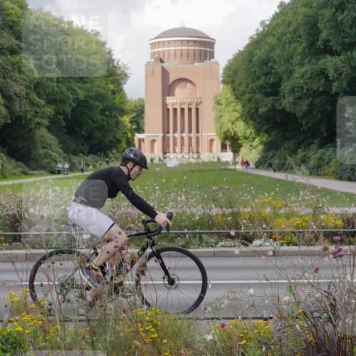 14.09.2025 - Stadtparktriathlon Michael Burmester http://msf.ph/oto/8905443 14.09.2025 12:21:35 Radfahren 1094, 1134, 1159, 1174, 1209, 1248, 1257, 1273, 1277, 1288, 1299 meine-sportfotos.de