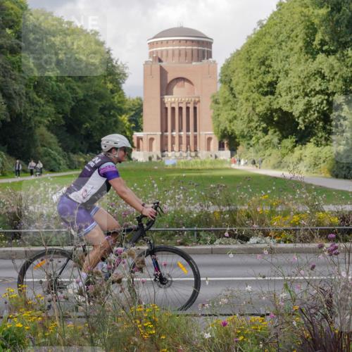 14.09.2025 - Stadtparktriathlon Michael Burmester http://msf.ph/oto/8905452 14.09.2025 12:21:51 Radfahren 1145, 1186, 1237, 1241, 1295 meine-sportfotos.de