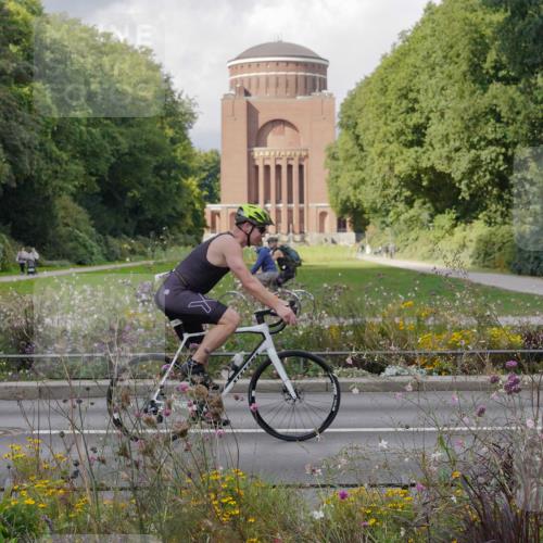 14.09.2025 - Stadtparktriathlon Michael Burmester http://msf.ph/oto/8905455 14.09.2025 12:21:58 Radfahren 1079, 1145, 1162, 1186, 1241 meine-sportfotos.de