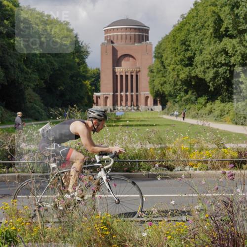 14.09.2025 - Stadtparktriathlon Michael Burmester http://msf.ph/oto/8905481 14.09.2025 12:23:13 Radfahren 1124, 1185, 1219 meine-sportfotos.de