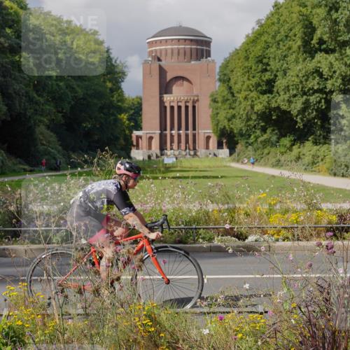 14.09.2025 - Stadtparktriathlon Michael Burmester http://msf.ph/oto/8905518 14.09.2025 12:25:16 Radfahren 1148, 1163, 1208, 1255, 1307 meine-sportfotos.de