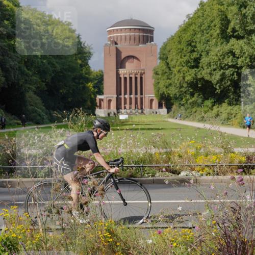 14.09.2025 - Stadtparktriathlon Michael Burmester http://msf.ph/oto/8905527 14.09.2025 12:25:47 Radfahren 1132, 1141, 1144, 1167, 1170, 1229, 1245, 1247 meine-sportfotos.de
