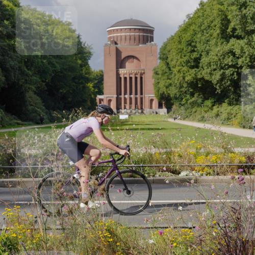 14.09.2025 - Stadtparktriathlon Michael Burmester http://msf.ph/oto/8905537 14.09.2025 12:26:06 Radfahren 1149, 1260, 1297, 1304 meine-sportfotos.de
