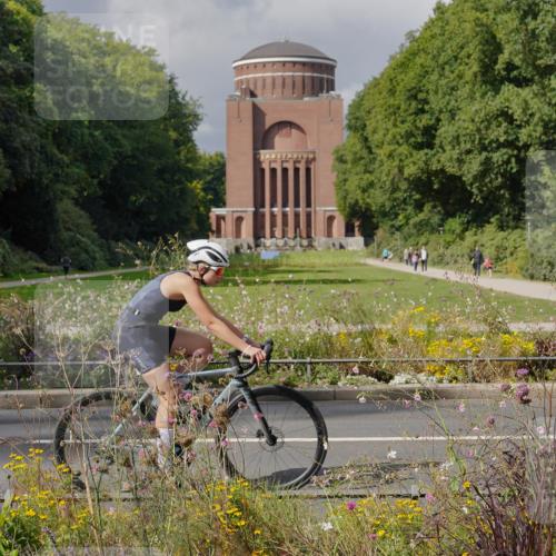 14.09.2025 - Stadtparktriathlon Michael Burmester http://msf.ph/oto/8905553 14.09.2025 12:27:19 Radfahren 1146, 1176, 1217, 1242, 1267 meine-sportfotos.de