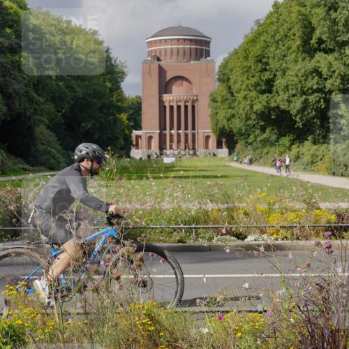 14.09.2025 - Stadtparktriathlon Michael Burmester http://msf.ph/oto/8905559 14.09.2025 12:27:34 Radfahren 1155, 1200, 1215, 1223, 1252, 1296 meine-sportfotos.de