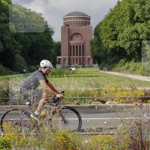 14.09.2025 - Stadtparktriathlon Michael Burmester http://msf.ph/oto/8905581 14.09.2025 12:29:06 Radfahren 1142, 1157, 1219, 1257, 1292, 1293, 1319 meine-sportfotos.de
