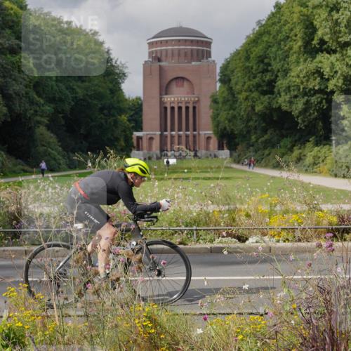 14.09.2025 - Stadtparktriathlon Michael Burmester http://msf.ph/oto/8905585 14.09.2025 12:29:12 Radfahren 1157, 1219, 1257, 1292, 1293, 1319 meine-sportfotos.de
