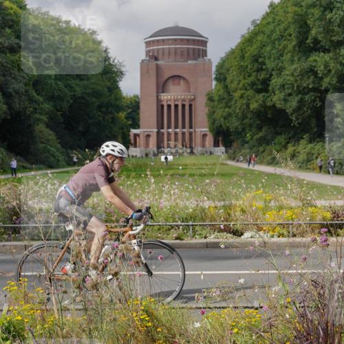14.09.2025 - Stadtparktriathlon Michael Burmester http://msf.ph/oto/8905587 14.09.2025 12:29:22 Radfahren 1197, 1291 meine-sportfotos.de
