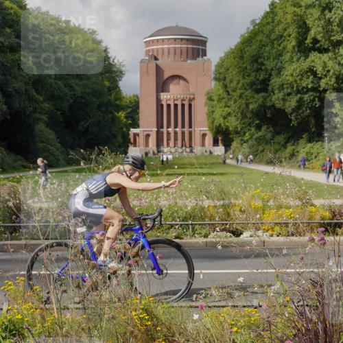 14.09.2025 - Stadtparktriathlon Michael Burmester http://msf.ph/oto/8905599 14.09.2025 12:30:08 Radfahren 1180, 1192, 1248, 1273, 1308 meine-sportfotos.de