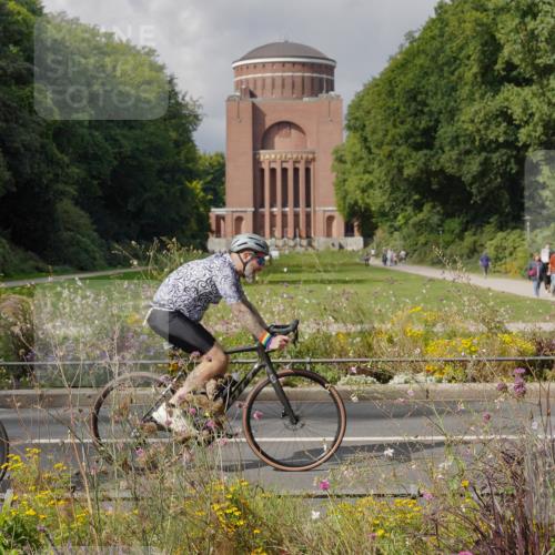 14.09.2025 - Stadtparktriathlon Michael Burmester http://msf.ph/oto/8905600 14.09.2025 12:30:09 Radfahren 1180, 1192, 1248, 1273, 1308 meine-sportfotos.de