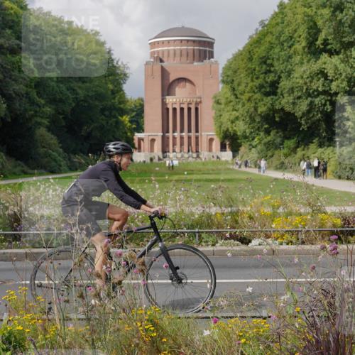 14.09.2025 - Stadtparktriathlon Michael Burmester http://msf.ph/oto/8905604 14.09.2025 12:30:32 Radfahren 1199, 1290, 1312 meine-sportfotos.de