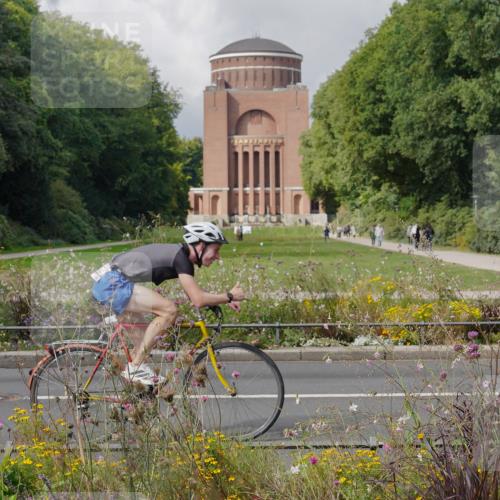 14.09.2025 - Stadtparktriathlon Michael Burmester http://msf.ph/oto/8905606 14.09.2025 12:30:40 Radfahren 1152, 1199, 1231, 1312 meine-sportfotos.de