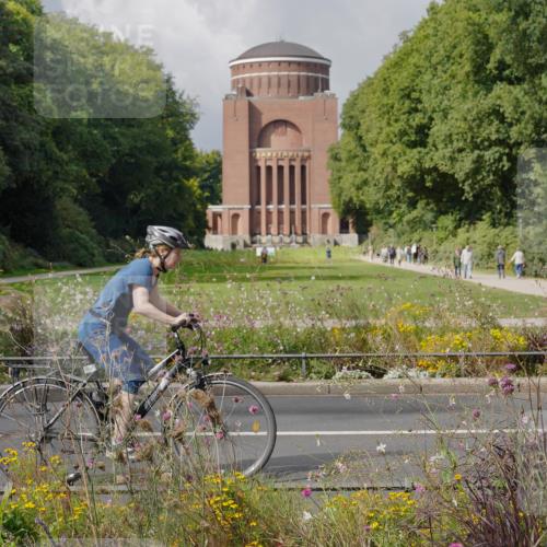 14.09.2025 - Stadtparktriathlon Michael Burmester http://msf.ph/oto/8905616 14.09.2025 12:31:05 Radfahren 1214, 1277, 1295 meine-sportfotos.de