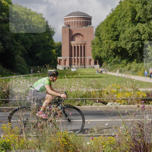 14.09.2025 - Stadtparktriathlon Michael Burmester http://msf.ph/oto/8905638 14.09.2025 12:32:53 Radfahren 1163, 1202, 1210, 1249, 1274, 1306 meine-sportfotos.de