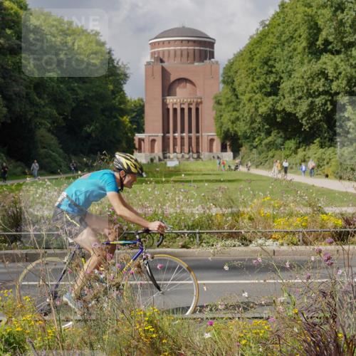 14.09.2025 - Stadtparktriathlon Michael Burmester http://msf.ph/oto/8905646 14.09.2025 12:33:12 Radfahren 1148, 1150, 1156, 1224, 1245, 1247, 1255, 1287 meine-sportfotos.de