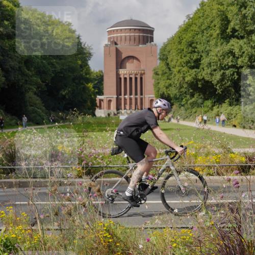 14.09.2025 - Stadtparktriathlon Michael Burmester http://msf.ph/oto/8905647 14.09.2025 12:33:13 Radfahren 1148, 1150, 1156, 1224, 1245, 1247, 1255, 1287 meine-sportfotos.de