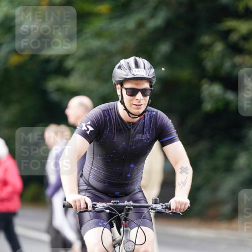 14.09.2025 - Stadtparktriathlon Michael Burmester http://msf.ph/oto/8905663 14.09.2025 13:10:52 Radfahren 1476, 1493 meine-sportfotos.de