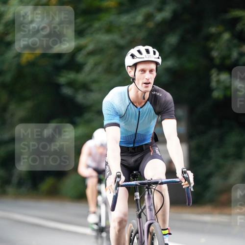 14.09.2025 - Stadtparktriathlon Michael Burmester http://msf.ph/oto/8905673 14.09.2025 13:11:30 Radfahren 1374, 1389, 1397, 1434, 1463, 1473, 1475, 1497, 1551 meine-sportfotos.de