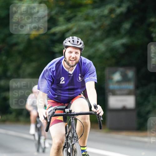 14.09.2025 - Stadtparktriathlon Michael Burmester http://msf.ph/oto/8905688 14.09.2025 13:11:50 Radfahren 1376, 1435, 1437, 1483, 1521 meine-sportfotos.de