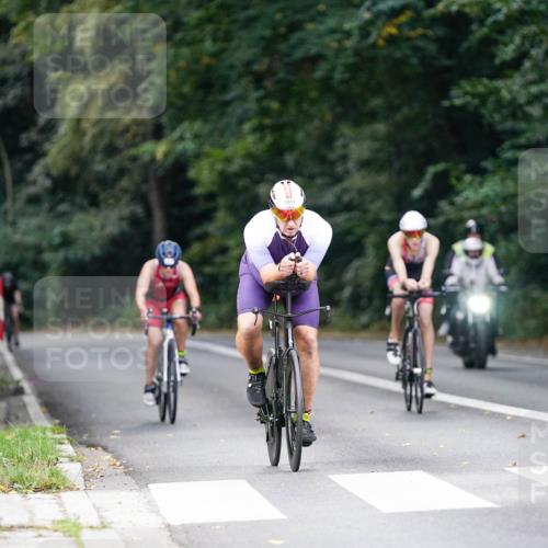 14.09.2025 - Stadtparktriathlon Michael Burmester http://msf.ph/oto/8905710 14.09.2025 13:12:20 Radfahren 1429, 1511, 1537, 1543 meine-sportfotos.de