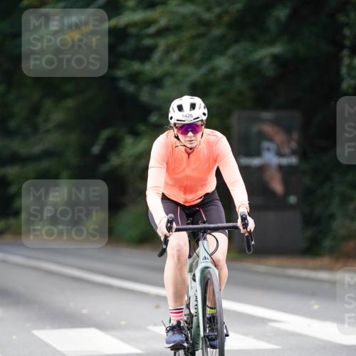 14.09.2025 - Stadtparktriathlon Michael Burmester http://msf.ph/oto/8905717 14.09.2025 13:12:35 Radfahren 1370, 1426, 1494 meine-sportfotos.de