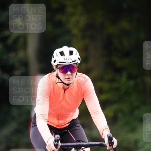 14.09.2025 - Stadtparktriathlon Michael Burmester http://msf.ph/oto/8905718 14.09.2025 13:12:36 Radfahren 1370, 1426, 1494 meine-sportfotos.de