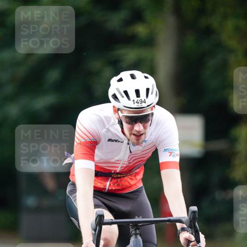 14.09.2025 - Stadtparktriathlon Michael Burmester http://msf.ph/oto/8905721 14.09.2025 13:12:39 Radfahren 1426, 1494 meine-sportfotos.de
