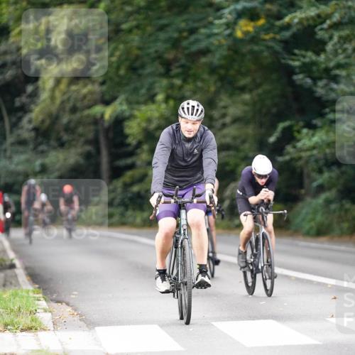 14.09.2025 - Stadtparktriathlon Michael Burmester http://msf.ph/oto/8905722 14.09.2025 13:12:55 Radfahren 1358, 1484, 1546 meine-sportfotos.de