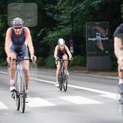 14.09.2025 - Stadtparktriathlon Michael Burmester http://msf.ph/oto/8905726 14.09.2025 13:13:03 Radfahren 1324, 1350, 1484, 1490, 1513, 1526, 1546 meine-sportfotos.de