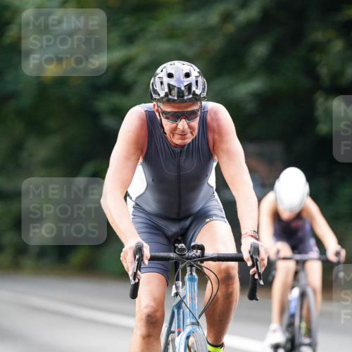14.09.2025 - Stadtparktriathlon Michael Burmester http://msf.ph/oto/8905727 14.09.2025 13:13:04 Radfahren 1324, 1350, 1490, 1513, 1526 meine-sportfotos.de