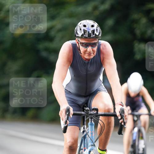 14.09.2025 - Stadtparktriathlon Michael Burmester http://msf.ph/oto/8905728 14.09.2025 13:13:05 Radfahren 1324, 1350, 1490, 1513, 1526 meine-sportfotos.de