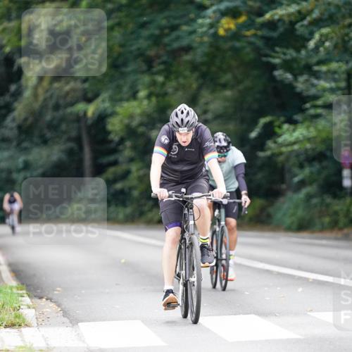 14.09.2025 - Stadtparktriathlon Michael Burmester http://msf.ph/oto/8905747 14.09.2025 13:13:52 Radfahren 1491, 1520 meine-sportfotos.de