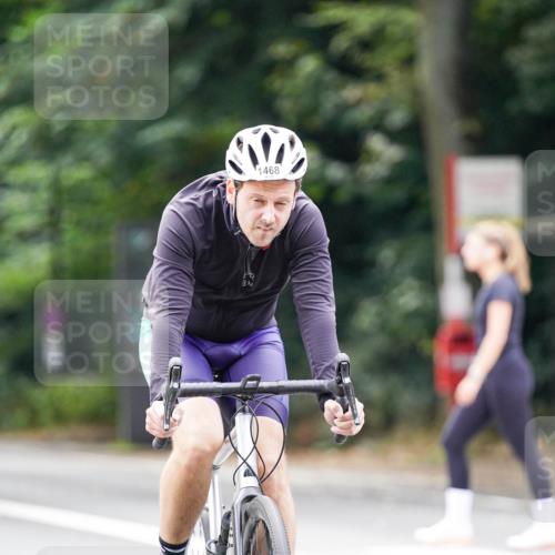 14.09.2025 - Stadtparktriathlon Michael Burmester http://msf.ph/oto/8905786 14.09.2025 13:15:01 Radfahren 1446, 1468, 1469 meine-sportfotos.de