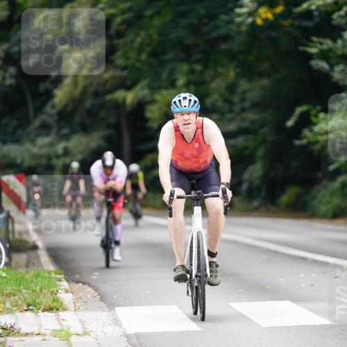 14.09.2025 - Stadtparktriathlon Michael Burmester http://msf.ph/oto/8905796 14.09.2025 13:15:15 Radfahren 1451, 1456, 1471, 1514, 1538 meine-sportfotos.de